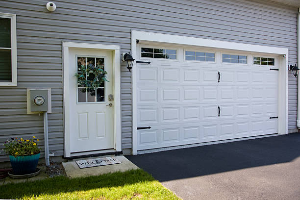 24/7 Emergency Garage Door Installation experts in Butner, NC